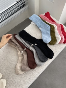 Calcetines Deportivos de Moda Coreana, Marca AEND, para Mujer, Hechos de Algodón Peinado - Product Image 3