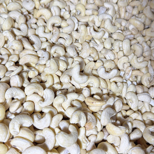 Proveedor Confiable de Nueces de Anacardo al por Mayor, SANTIGO, Nueces de Anacardo Baratas a Granel, Núcleos de Nuez de Anacardo - Product Image 1
