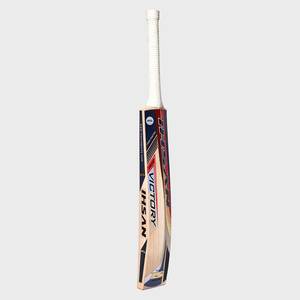 2026 Hot Selling Genuine Leather Cricket Bat Lightweight International Player Hard <b>Ball</b> Bats Test Match <b>Training</b> Cricket Bat - Product Image 3
