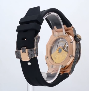 Reloj de Lujo para Hombre con Diamantes Moissanite Redondos Blancos y Negros VVS, Esfera Rosa Analógica con Correa de Acero Inoxidable y Números Romanos - Product Image 4