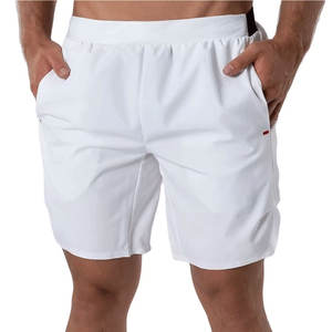 Pantalones cortos deportivos de tela suave y elástica, diseñados para entrenamiento físico, movimiento deportivo, flexibilidad y comodidad durante todo el día. - Product Image 1