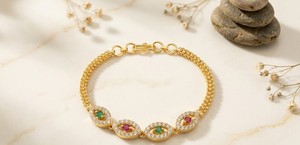 DIVYORO Bracelet chaîne plaqué or de luxe avec maillons ovales, bijoux à porter au quotidien pour femmes - Product Image 2