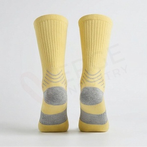 <b>Men's</b> Crew <b>Socks</b> Solid <b>Yellow</b> Knitted Breathable Cotton Spandex Daily Wear Regular Style Spring - Product Image 2