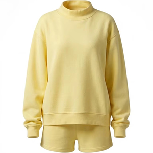 Conjunto de Sudadera y Pantalones Cortos de Felpa Extra Grande Personalizado para Mujer, Atuendo de Dos Piezas, Ropa Deportiva Casual, Conjunto de Sudadera con Capucha de Algodón Grueso - Product Image 1