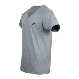 Camiseta de cuello en V para hombre, cómoda, moderna, estampada, de talla personalizada, 100% algodón, MOQ bajo, corte holgado. - Product Image 3