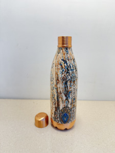 Botella de Agua de Cobre Puro Impresa de Primera Calidad, 1100 ml, Diseño Bohemio Paisley, Botella Ayurvédica a Prueba de Fugas, para Gimnasio, Deportes, Bebidas Metálicas - Product Image 6