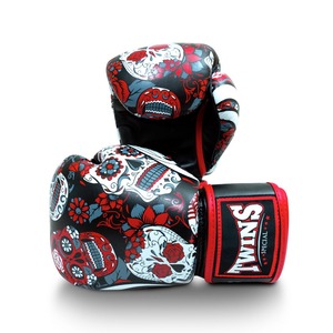Guantes de MMA de Cuero Premium con Estampado, Agarre Ergonómico, Acolchado Grueso, Logotipo Personalizado, Producto para Entrenamiento y Combate de Boxeo Twins - Product Image 3