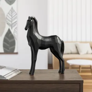 Escultura Moderna de Caballo en Resina, Figura Artística Hecha a Mano para Decoración de Mesa o Sala de Estar - Product Image 5