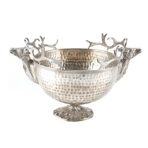 Bol à champagne en acier inoxydable martelé avec base sur piédestal, poignées en forme de cerf argentées, bols décoratifs pour fruits, pour la maison et la décoration de Noël - Product Image 1