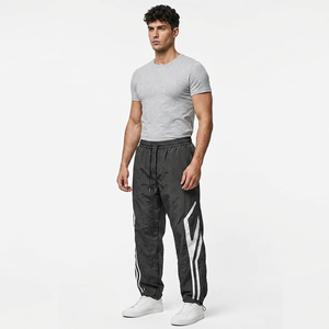 Pantalon de jogging décontracté pour homme, noir à rayures, léger, respirant, en polyester et coton, coupe ample, taille mi-haute, idéal pour l'été - Product Image 2