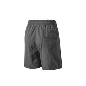 Shorts de sport respirants pour hommes avec logo frontal, style décontracté, pour la gym et la distribution en gros - Product Image 1