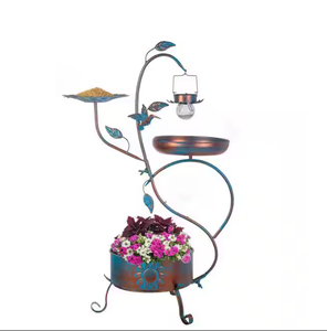Mangeoire à oiseaux classique ronde en fer avec piquet de jardin, bol décoratif extérieur pour oiseaux, utilisable toute l'année - Product Image 3