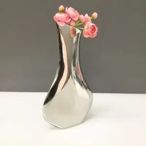 Handmade Modern <b>Bronze</b> Flower <b>Vase</b> for Autumn Decor in Restaurants and Homes Featuring Warm Floral Arrangements - Product Image 3