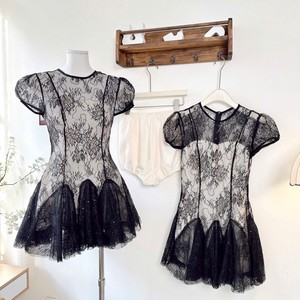 Robe mini élégante vintage à fleurs en dentelle, coupe trapèze, manches courtes, avec soutien-gorge intégré, pour femme, tenue décontractée ou de soirée, 100 % polyester - Product Image 4