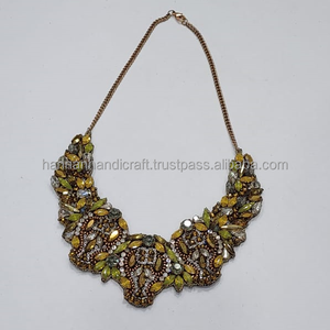 Collar de Resina Vintage Moderno y Elegante para Mujer, Tema de Amor, Hecho a Mano, Ecológico, Personalizable en Tamaño/Color, Regalo de Moda - Product Image 5