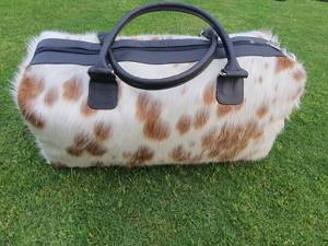 Top Cowhide Duffle Bag Gym Travelling Overnight Deluxe Leather Holdall Weekend Patchwork Bag Leather Shoulder Strap Luggage Bag - Product Image 3