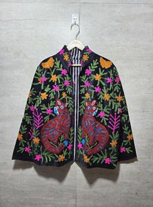 Veste en velours noir respirant à motif floral brodé, col mandarin, manches longues, broderie à la main, pour femme, automne - Product Image 1