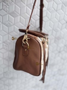 Nuevo Bolso de Hombro de Cuero Vacuno de Diseño Único con Borla de Piedra Azul, Estilo Occidental, para Uso Diario - Product Image 4