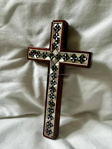 Incrustation de nacre naturelle Crucifix religieux fait à la main Croix murale Crucifix pour la décoration murale de la maison par FWE - Product Image 5