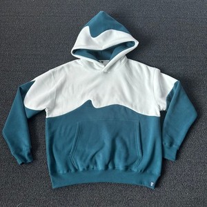 เสื้อฮู้ดผู้ชายแบบสวมหัวลำลอง แต่งแถบสีตัดกัน พร้อมฮู้ดปรับได้และกระเป๋าหน้า - Product Image 4