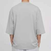 OEM/ODM Kaos Kerah Bulat Baru dengan Logo Cetak Digital Kustom, Warna Sesuai Pesanan, Model Drop Shoulder, Ramah Lingkungan, Bahan Katun 100% yang Bernapas, Gaya Hip Hop