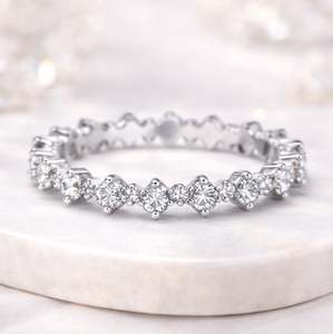 Anillo de compromiso, boda o aniversario de lujo con diamante cultivado en laboratorio RD de oro de 18 quilates, claridad VVS2, color D, corte brillante redondo. - Product Image 4