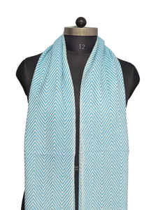 Bufanda Premium Azul Claro con Diseño en Zigzag para Mujer, 28x80 Pulgadas, Hecha a Mano con Lana y Acrílico, Chal de Fibra Suave y Cómodo de Alta Calidad - Product Image 6