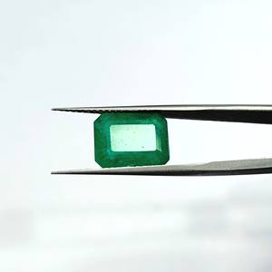 Émeraude octogonale verte de 7,75 carats provenant de Zambie, pierre précieuse non montée - Product Image 4