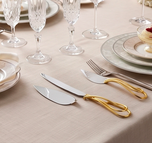 Stainless Steel Cake Server Set With Gold Handle 2 Pieces Irregular Shape Design Modern Flatware For Parties Serving And Wedding - Product Image 3