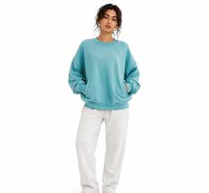 Sweat-shirt à col rond en coton de qualité supérieure, style Y2K, avec strass, design vintage, 400+ GSM, pour femmes, fabriqué par un grossiste. - Product Image 3