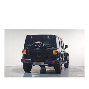 Jeep Wrangler 2.0 Overland 2023, SUV de 4 Puertas con Techo Eléctrico, Caja de Cambios Automática, Volante a la Izquierda, Asientos de Tela, Cámara Trasera, 44,565 km - Product Image 3