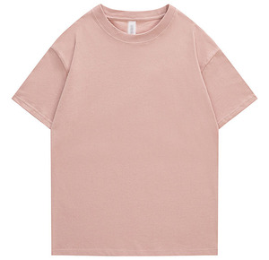 เสื้อยืดผู้ชาย คอตตอนย้อมเส้นใยแบบเป็นมิตรต่อสิ่งแวดล้อม ทรงพอดีตัว คอกลม แขนสั้น สีพื้น ผ้าถักนิตติ้ง น้ำหนัก 180 กรัม โลโก้ด้านหน้า - Product Image 4