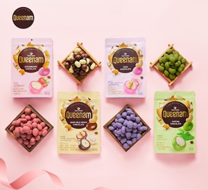 Dragées au chocolat les plus vendues en gros OEM/ODM HALAL, fraises enrobées de chocolat, amandes et noix de macadamia, 150g, snacks, bonbons, approvisionnement - Product Image 6