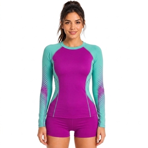 Haut de protection anti-UV à manches longues pour femme, couleurs et design personnalisés, manches longues, extensible, en spandex et polyester - Product Image 1