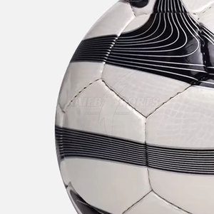 Nouveau design 2026 : Ballon de football robuste pour adultes et jeunes, style personnalisé, à prix abordable - Product Image 6