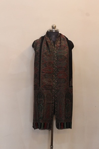 Elegant <b>Black</b> Polyester <b>Pashmina</b> <b>Shawl</b> with Intricate Kani Jamawar Weaving Windproof Long Scarf From Kashmir - Product Image 3