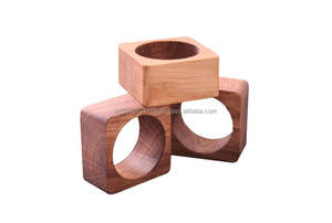 Rond de serviette en bois décoratif pour les fêtes de mariage table à manger de vacances naturel rustique fait main design - Product Image 2