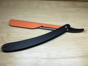 มีดโกนหนวดตรงแบบมืออาชีพ ทำจากสแตนเลส พร้อมด้ามจับเหล็ก - Product Image 3