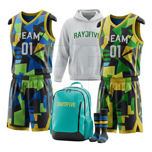 Uniformes de football 7 contre 7 de haute qualité, réversibles, respirants, antibactériens, 100% polyester, design personnalisé, combo avec accessoires - Product Image 2