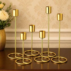 Juego de Portavelas Metálicos Hechos a Mano con Diseño de Unicornio, Dorados, Personalizables en 6 Colores, Duraderos, para Decoración del Hogar y Bodas - Product Image 1