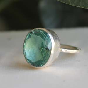 Anillo de Turmalina Paraiba Hecho a Mano, Chapado en Oro de 24K sobre Plata de Ley, Joyería de Piedras Preciosas de Lujo, Elegante Regalo para Mujer - Product Image 4