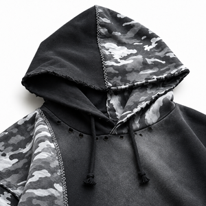 Hoodie camouflage personnalisé pour homme, coupe oversize, patchwork camouflage, streetwear, pull à empiècements contrastés, logo personnalisé. - Product Image 6