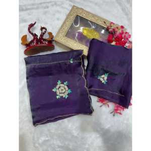 Sari Étnico para Fiesta con Perlas y Bandanas con Trabajo Artesanal de Katdana - Product Image 5