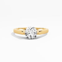 Anillo de compromiso clásico para mujer con moissanita de 1.01 quilates en engaste de barra, listo para usar, chapado en rodio, plata de ley 925, tercera parte.