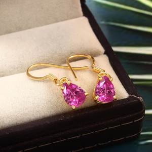 ต่างหูทรงกลมประดับพลอยสีชมพูแซฟไฟร์ ตัวเรือนเงินแท้ 925 ชุบทอง 14K ของขวัญประจำเดือนกันยายนสำหรับผู้หญิง - Product Image 3