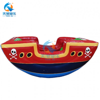 Tiaxun Bateau Gonflable Aquatique pour Enfants : Balançoire Aquatique, Bateau Banane, Dauphin Flottant pour Parc Aquatique