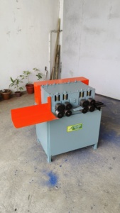 Machine automatique de fabrication de balais en bambou Jhadoo Stick pour la fabrication de balais - Product Image 3