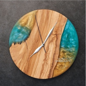 Reloj de pared de resina epoxi de madera hecho a mano moderno, decoración de apartamento con alarma para inauguración de la casa, regalo de boda de Navidad - Product Image 2