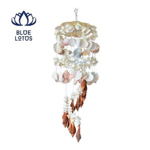 Meilleures ventes : Carillon éolien écologique en coquillages, durable, fait main, style décoration en coquillages, artisanat océanique durable, ornement suspendu sonore - Product Image 1