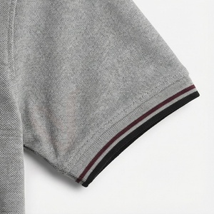 Polo de Algodón Gris de Manga Corta para Hombre, Corte Regular, Tejido Sólido, Diseño Casual y Transpirable - Product Image 6